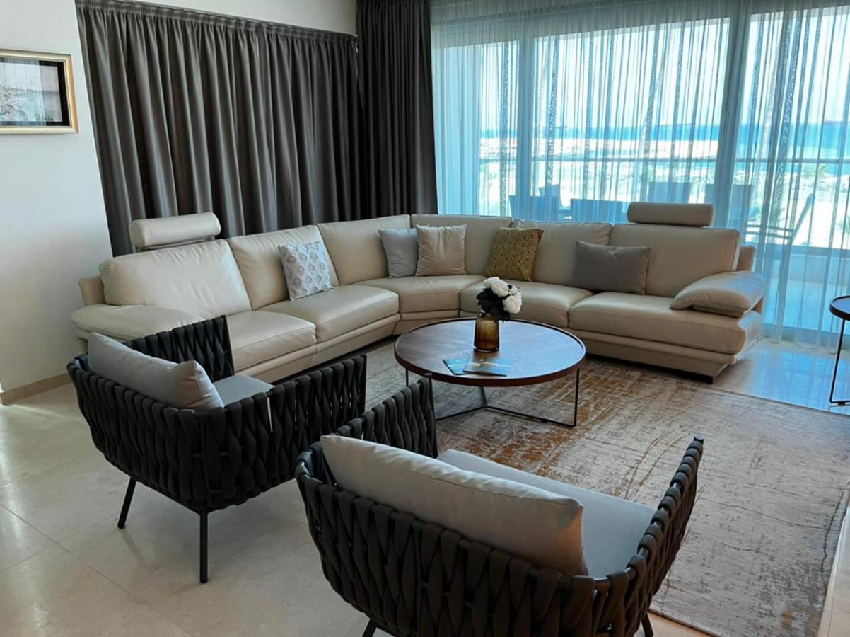 Aphrodite Plaza Larnaca Ngoại thất bức ảnh