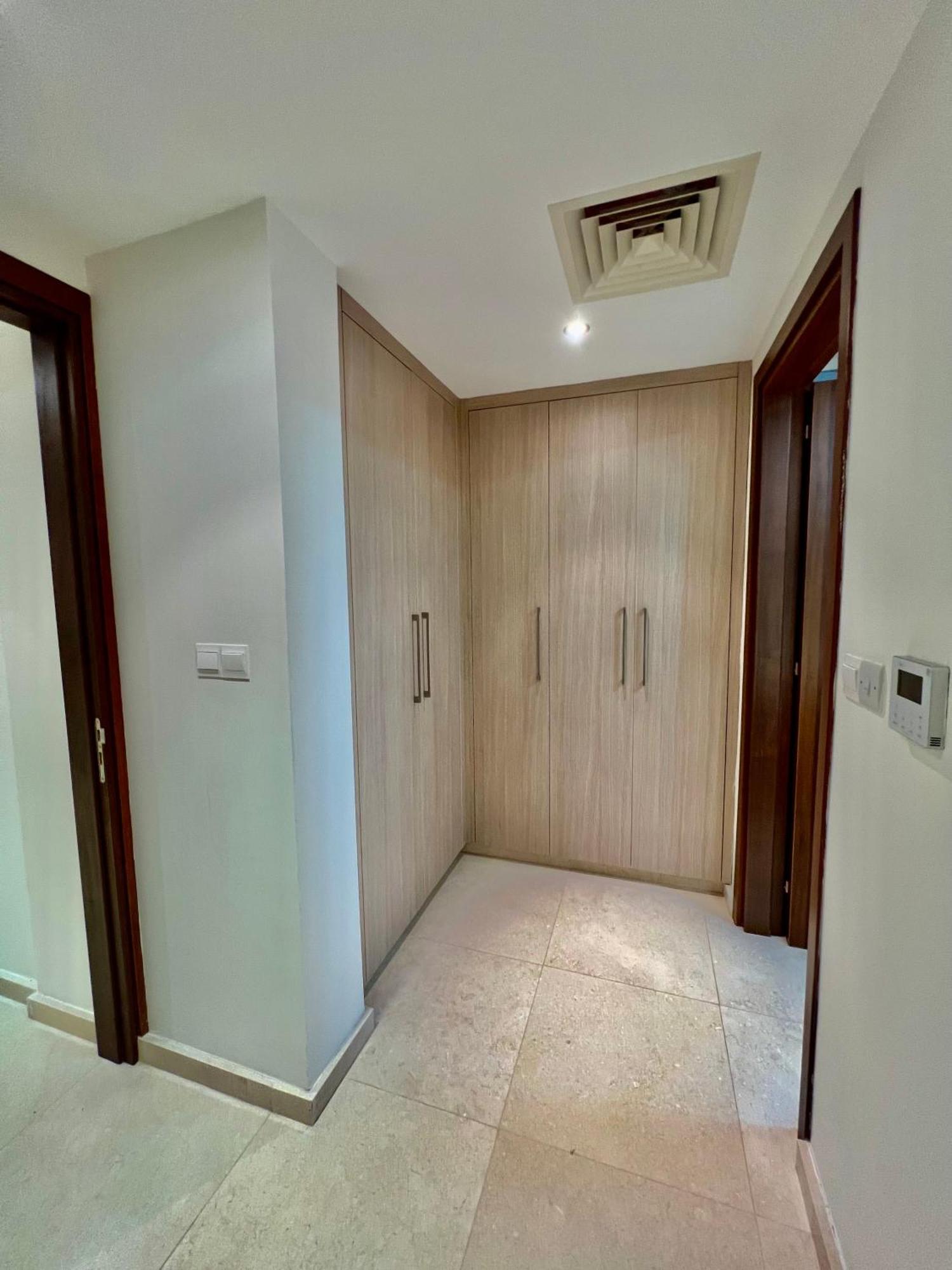 Aphrodite Plaza Larnaca Phòng bức ảnh