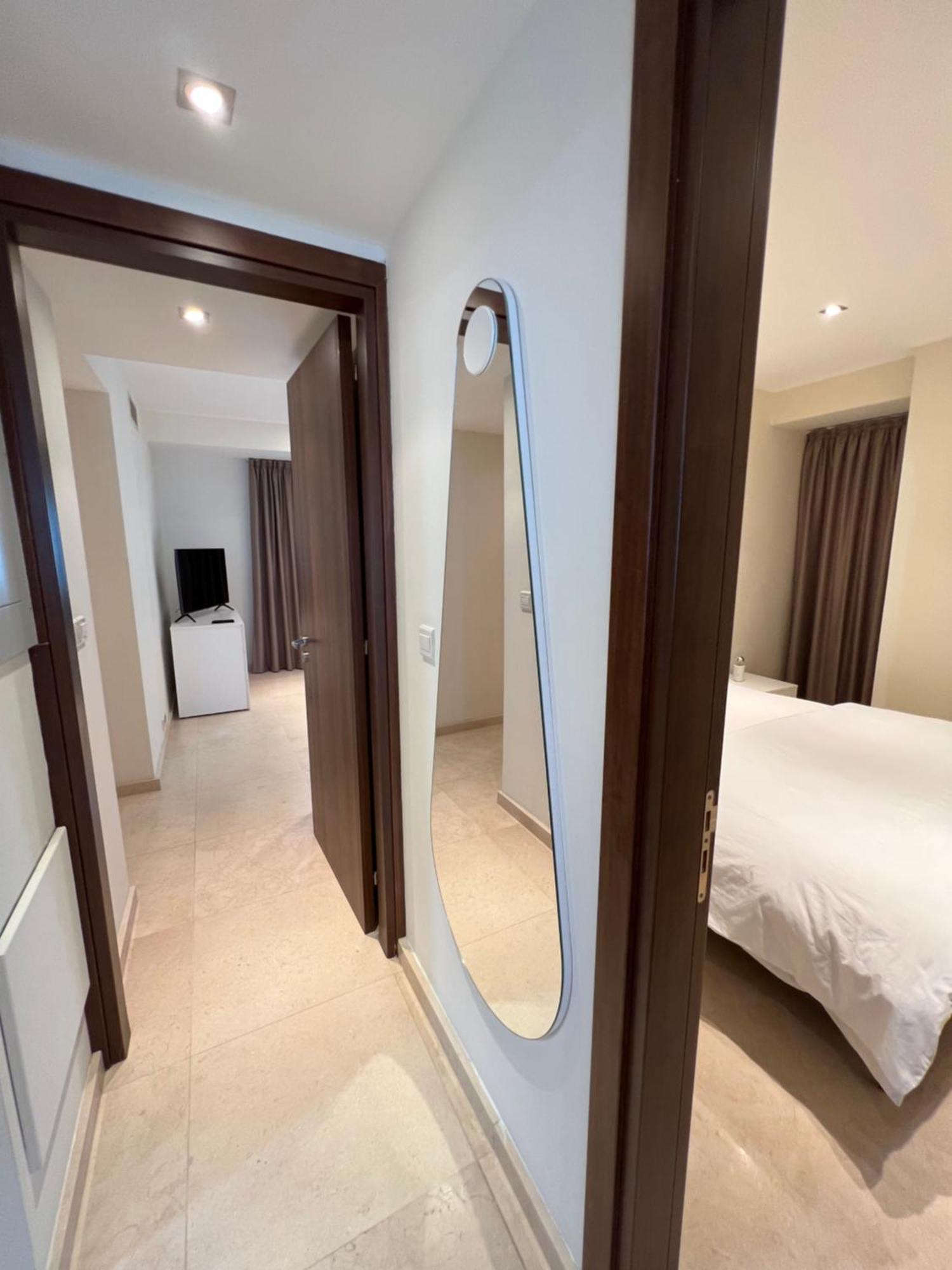 Aphrodite Plaza Larnaca Phòng bức ảnh