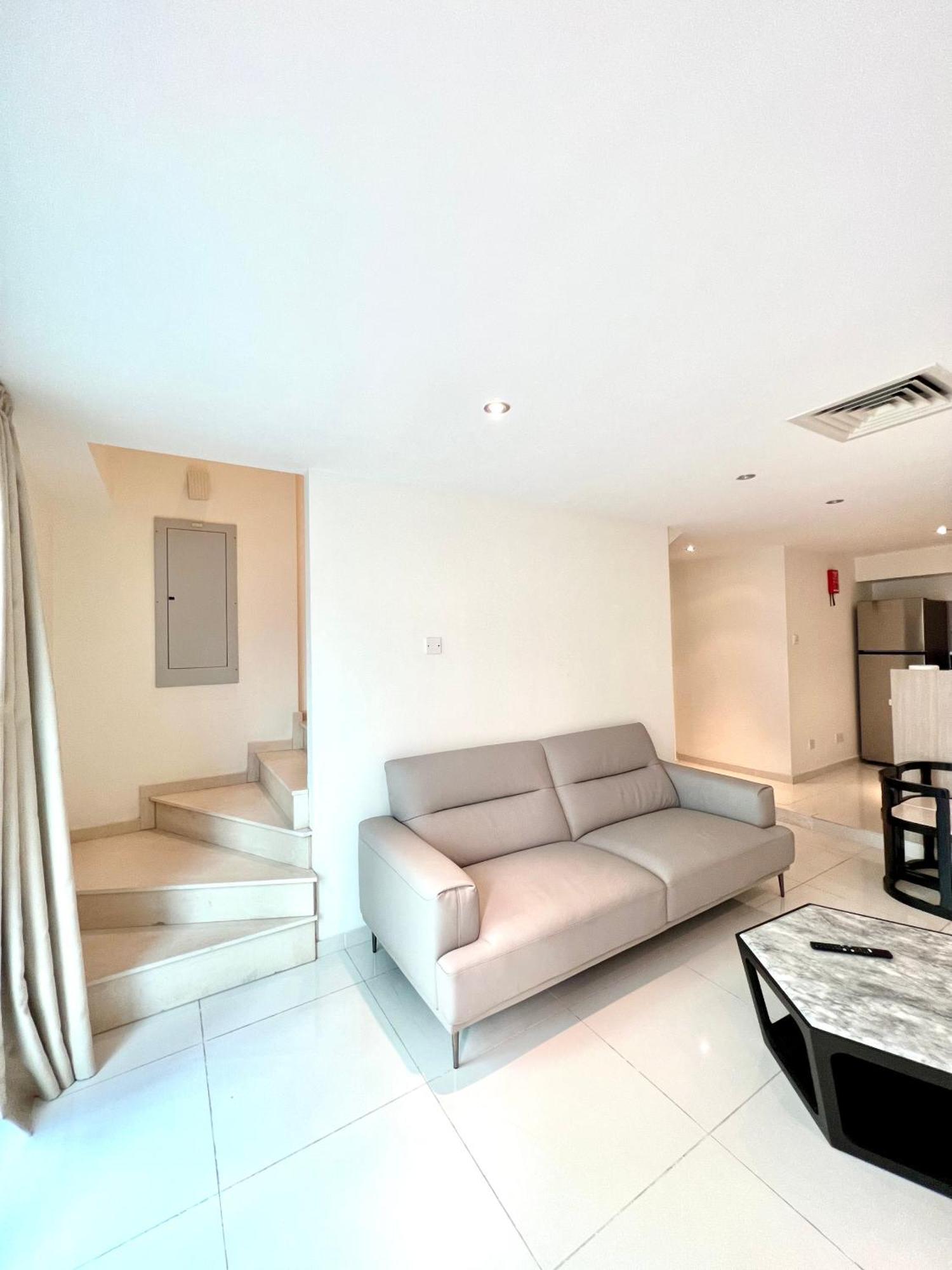 Aphrodite Plaza Larnaca Phòng bức ảnh