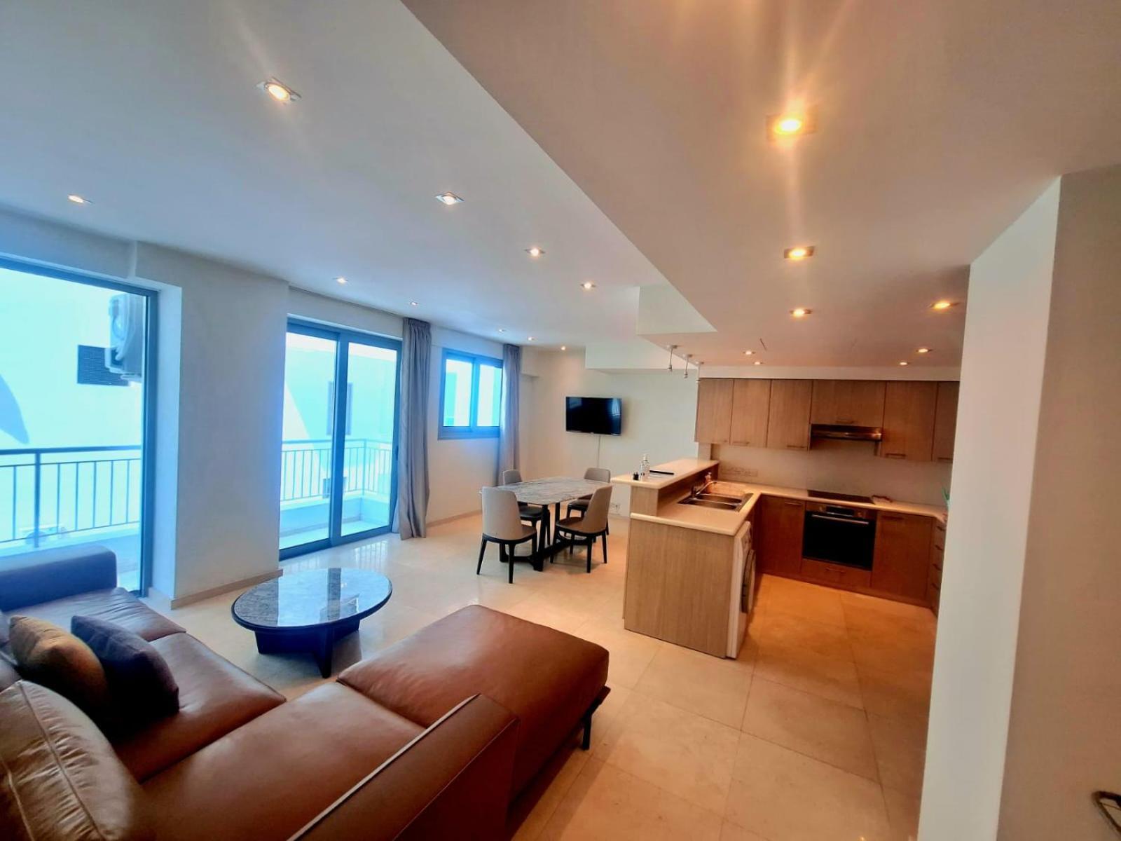 Aphrodite Plaza Larnaca Ngoại thất bức ảnh